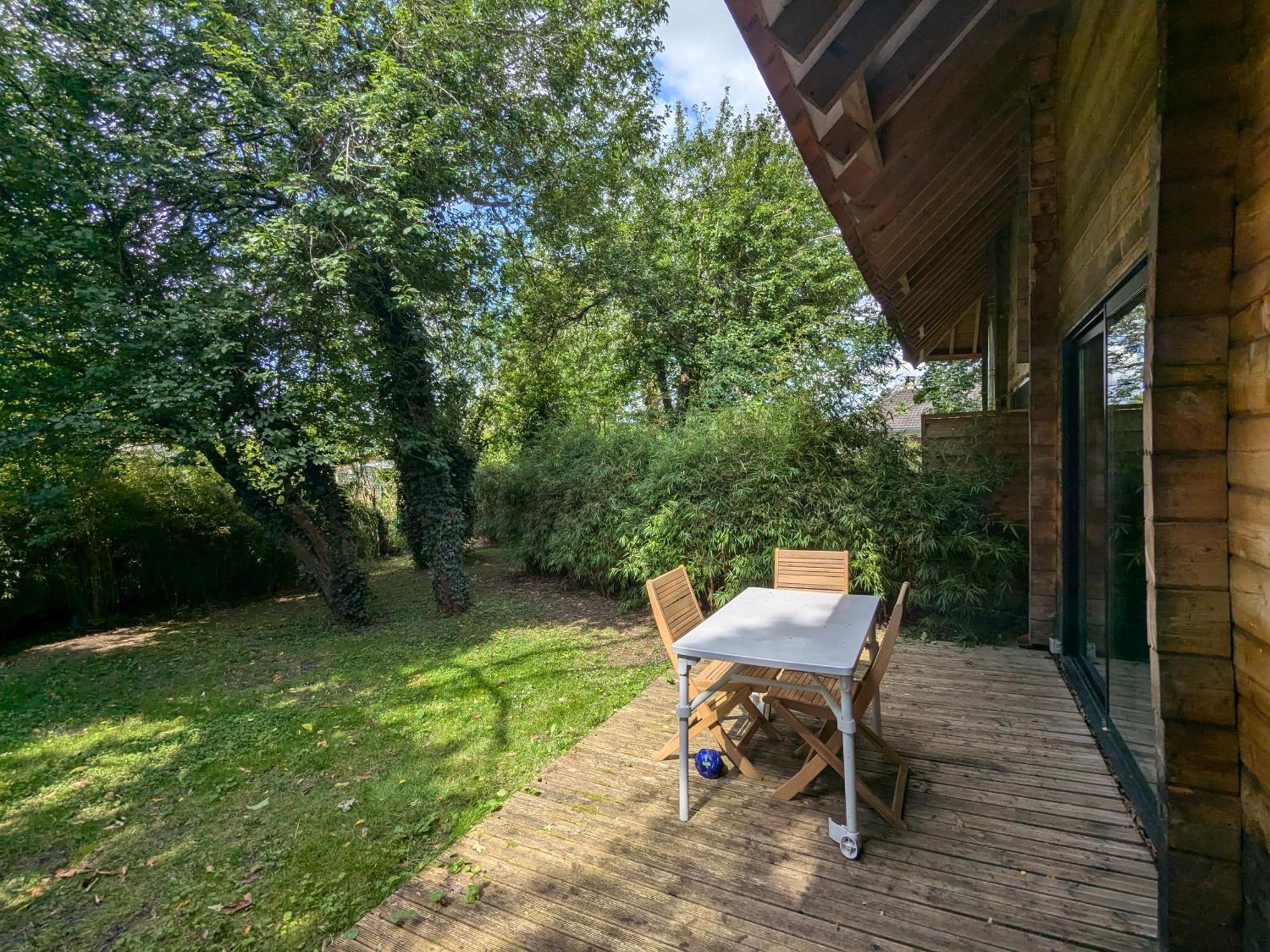 Les Chalets Aux Gites D'Orient Géraudot 外观 照片