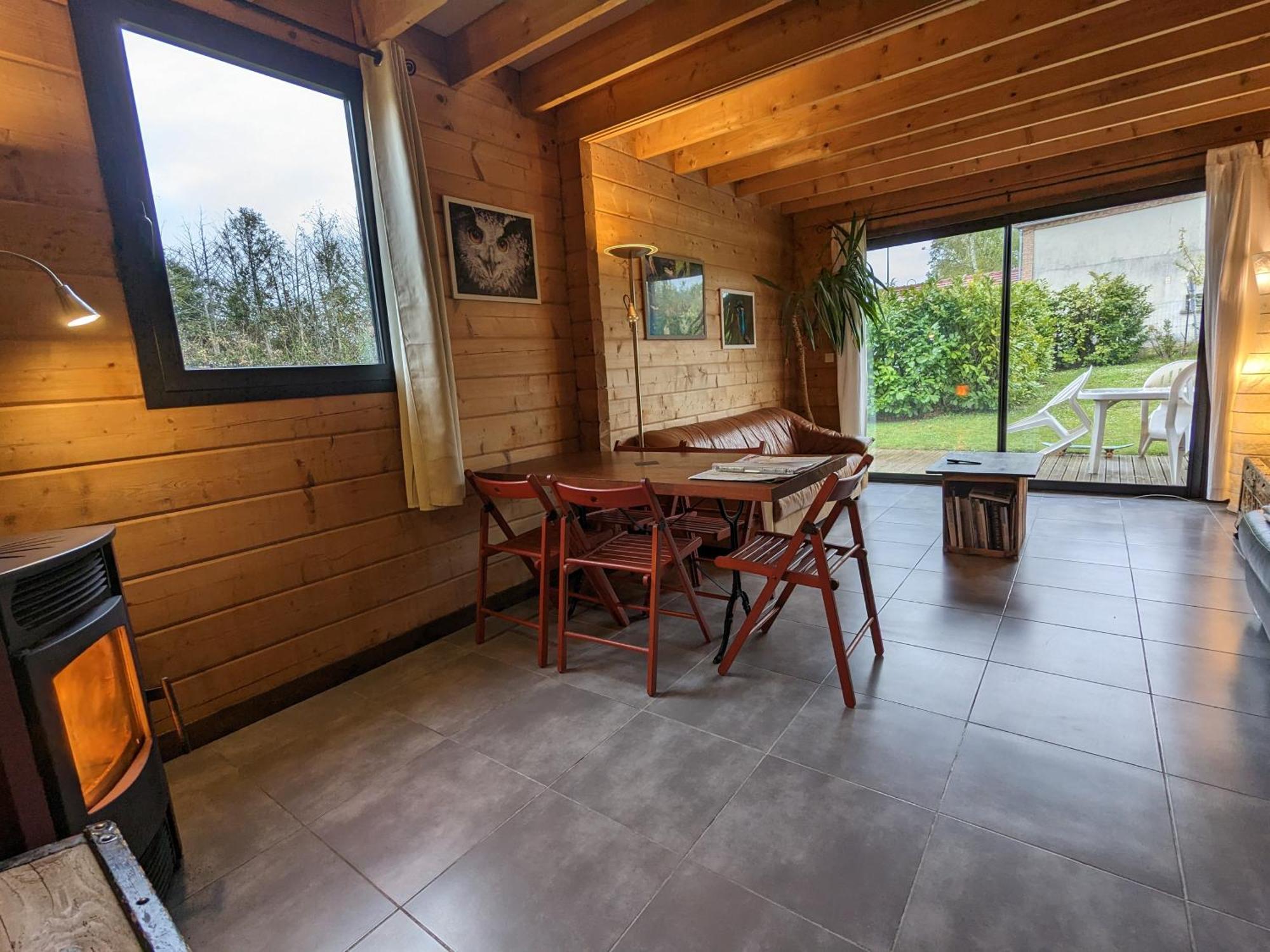 Les Chalets Aux Gites D'Orient Géraudot 外观 照片